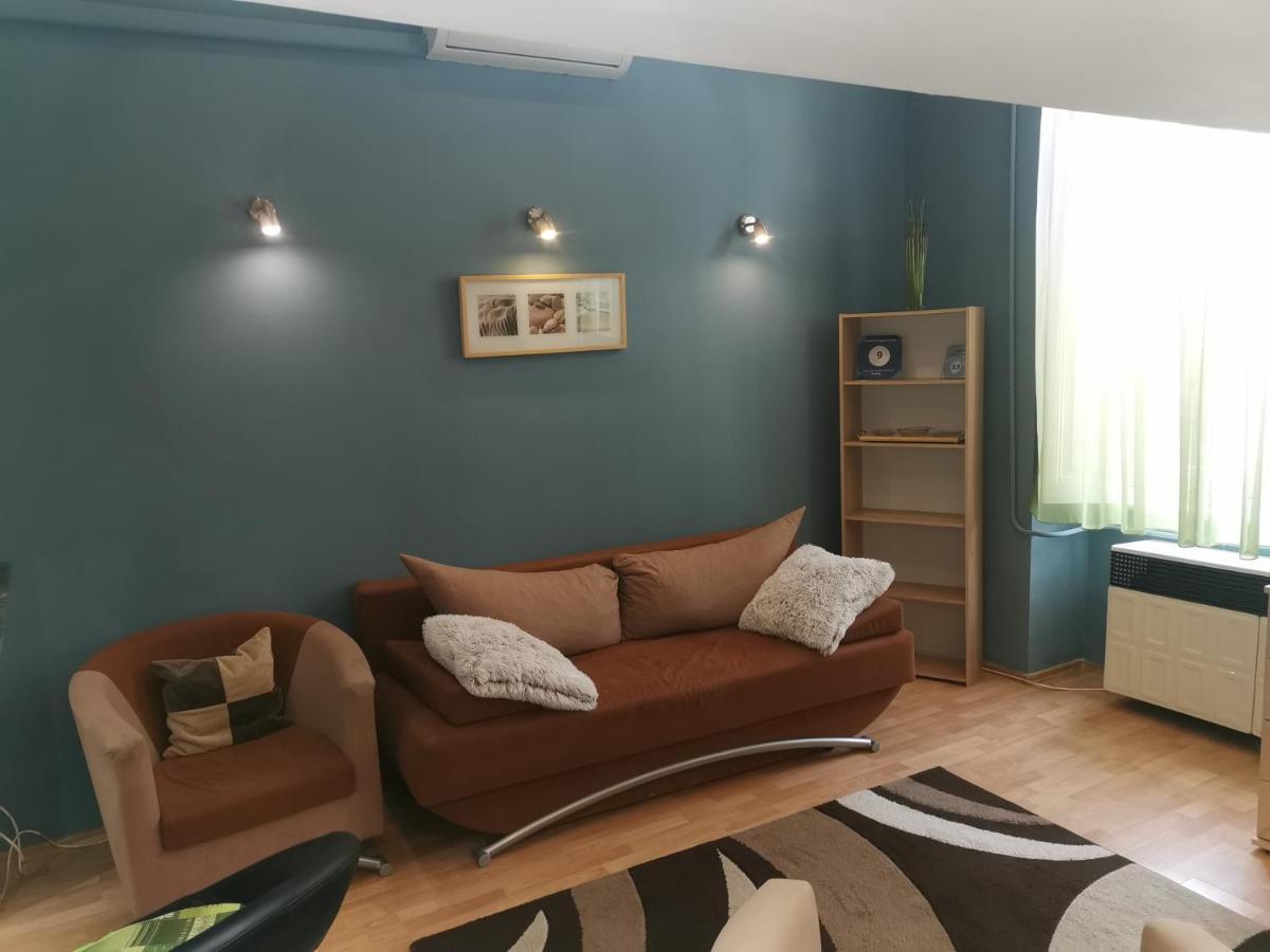 סגד Galeria Apartman מראה חיצוני תמונה
