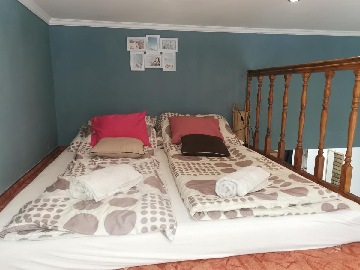 סגד Galeria Apartman מראה חיצוני תמונה